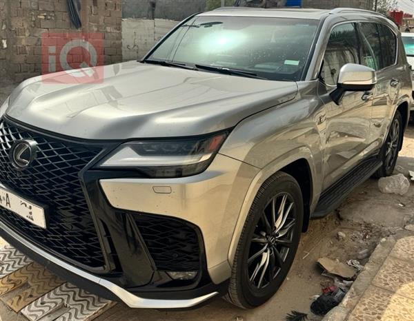 Lexus LX 2022 for sale in Iraq - Basra